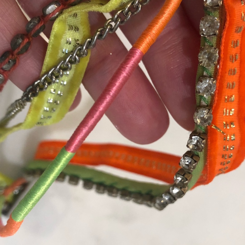 Magnetic fluorescent layered bracelet. Multi color bracelet in fun 80s colors - Picture 7 of 7
